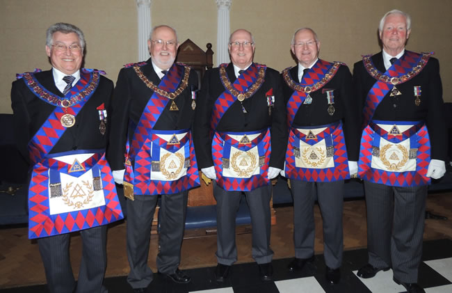 (l to r) E Comps Ian Clift, Wayne Williams, John Ilott, Ken Benford (MEGS Berkshire) and Bob Lovesey (MEGS Bedfordshire)